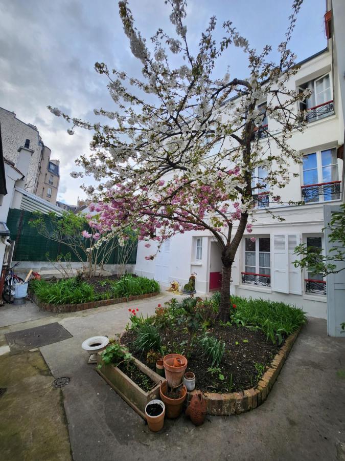 Ferienwohnung The Heart Of Montmartre Paris Exterior foto